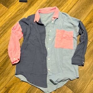 100% cotton button down shirt size M